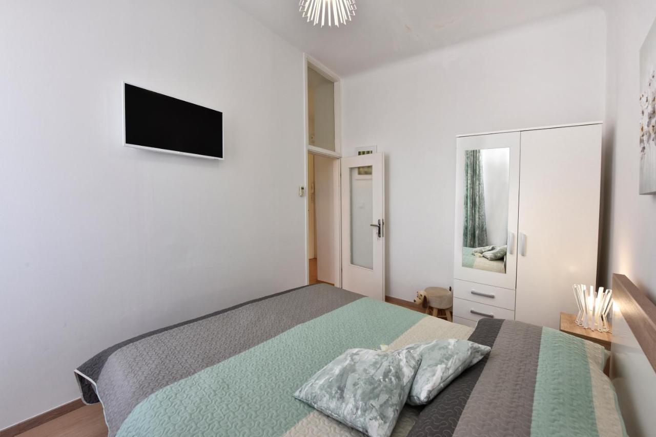 Premium Apartment Aria Poreč Buitenkant foto